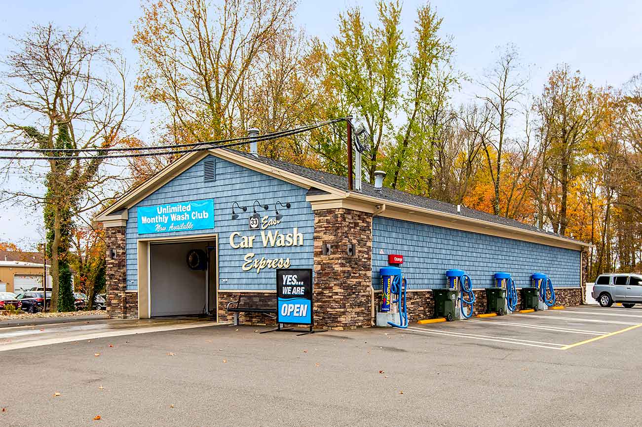 Howell 33 East Car Wash
